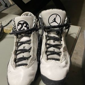 Nike tennis shoes for kids